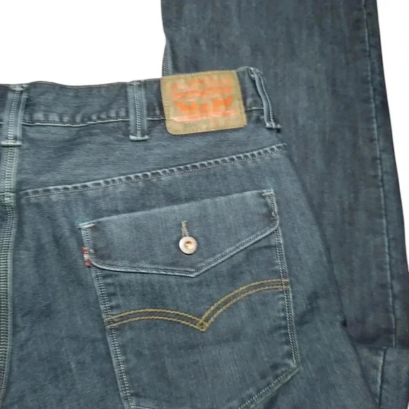 Mens Levi's 559 - Picture 4 of 5